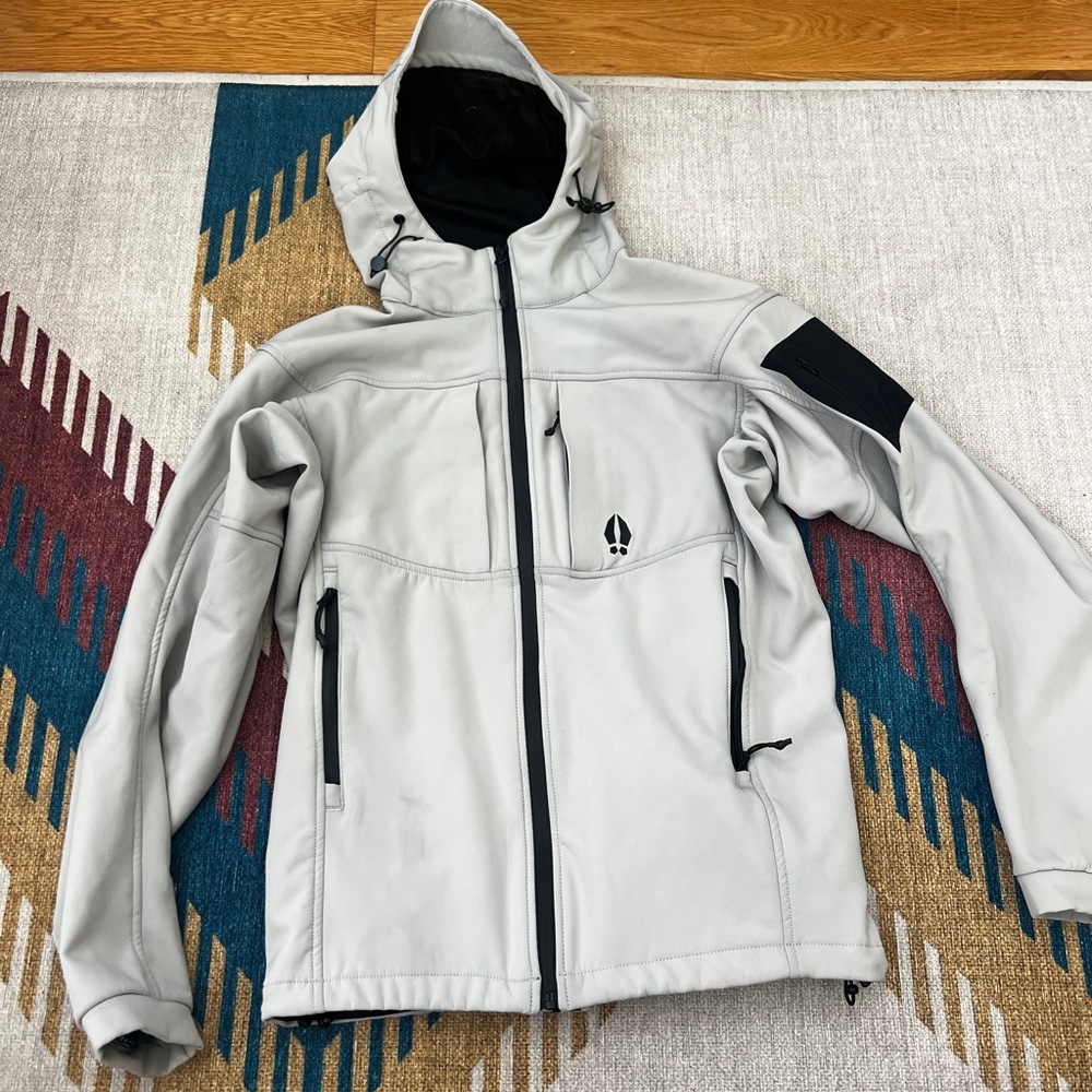 Beardedgoat Medium Softshell white